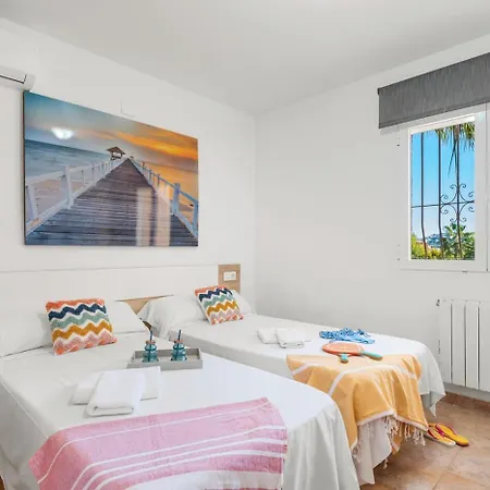 Villa Navacerrada - Plusholidays Teulada