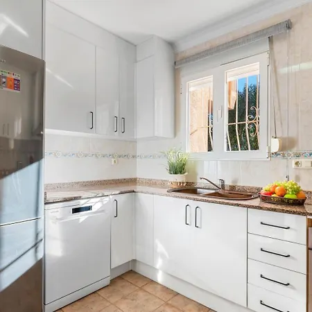 Villa Navacerrada - Plusholidays Teulada