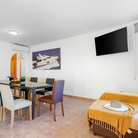 Villa Navacerrada - Plusholidays *