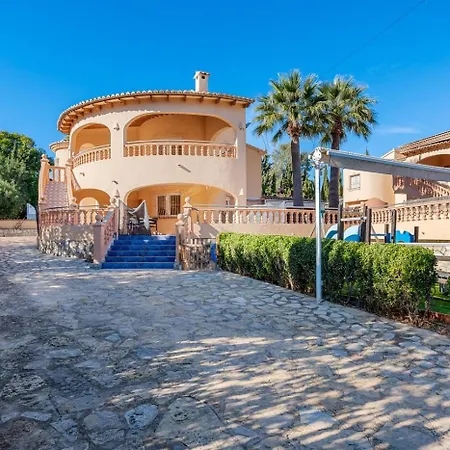 Navacerrada - Plusholidays Villa *