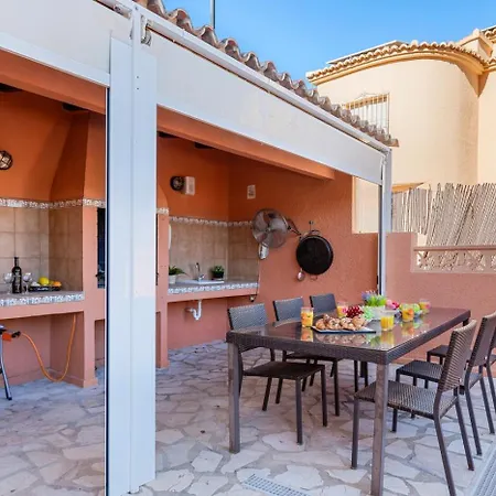 Navacerrada - Plusholidays Villa Teulada