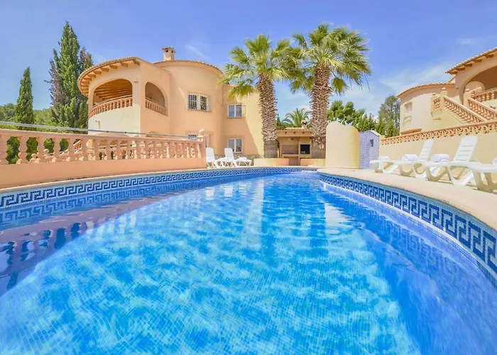 Navacerrada - Plusholidays Villa Teulada