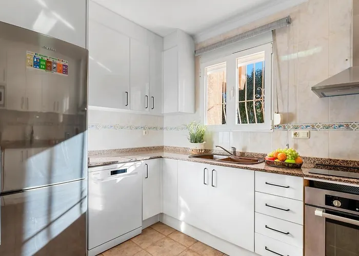 Villa Navacerrada - Plusholidays Teulada