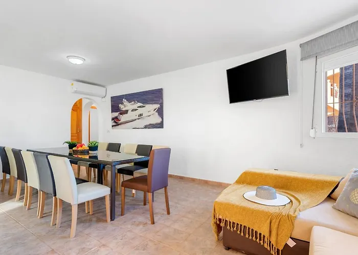 Villa Navacerrada - Plusholidays *