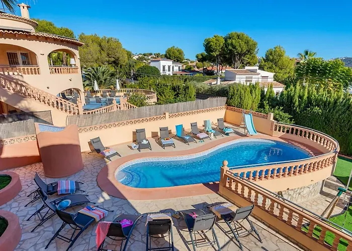 Navacerrada - Plusholidays Villa Teulada