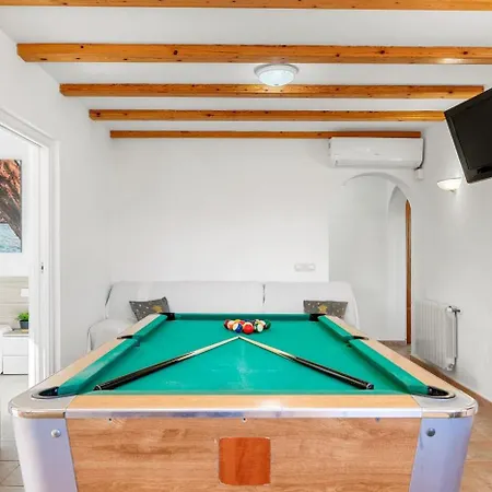 Navacerrada - Plusholidays Villa